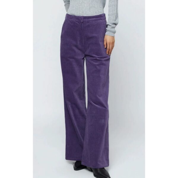 Pantalon droit velours violet côtelé