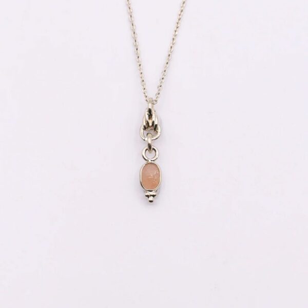 Collier "Caia Tanaquil Pierre de lune orange