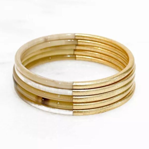 Bracelet fin en corne véritable - Feuilles d'or - Vendu à l'unité