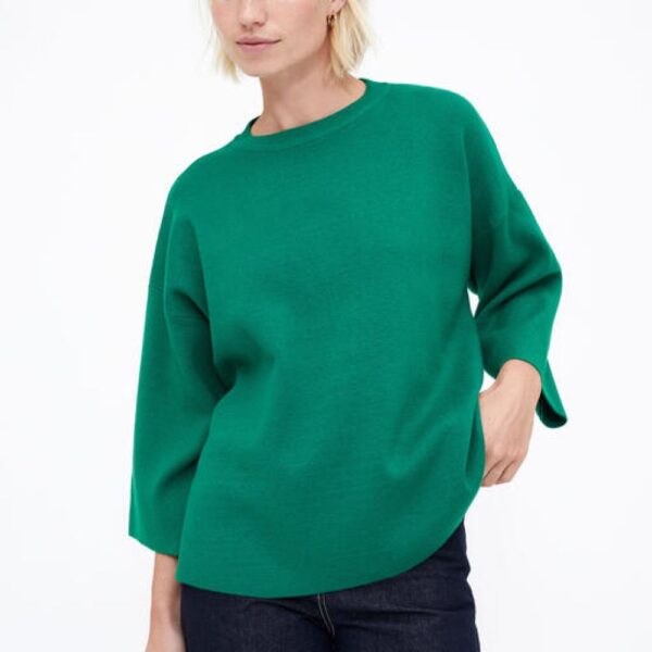 Pull vert en maille fine à manches évasées – Image 2