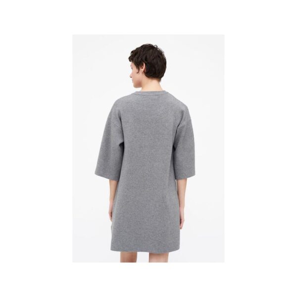 Robe courte en maille grise – Image 2