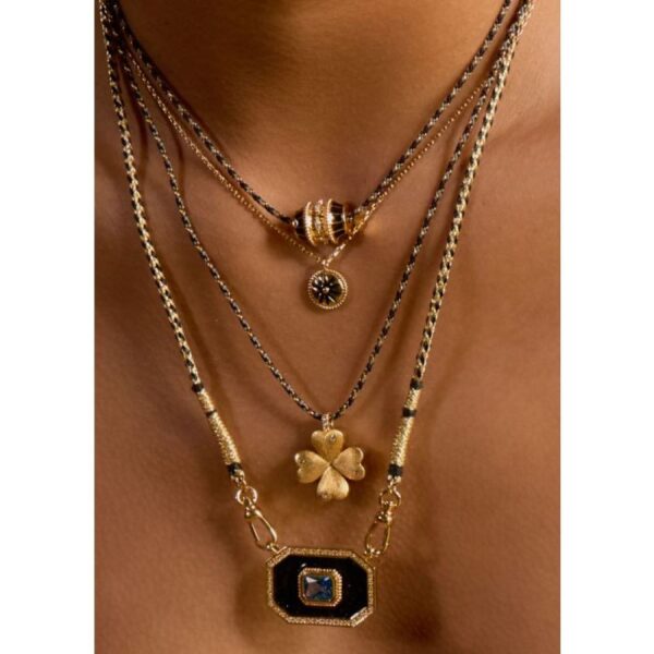 collier black flower – Image 2