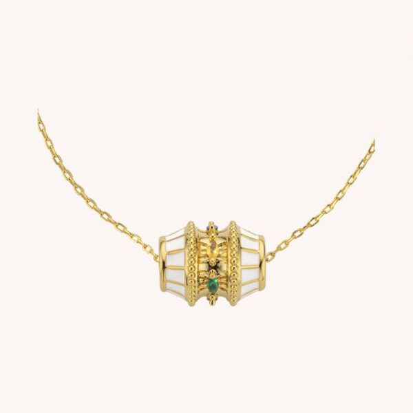 collier white talisman